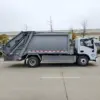 04-chufeng-8-9cbm-electric-compactor-truck-right-side 楚风8-9方纯电动压缩式垃圾车