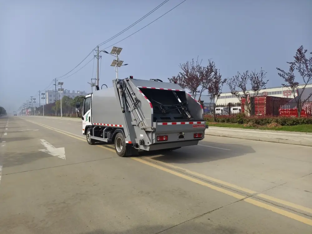 06-jiefang-hu-vr-7cbm-electric-compactor-truck-rear-left-45 解放虎VR纯电7方压缩式垃圾车左后45度