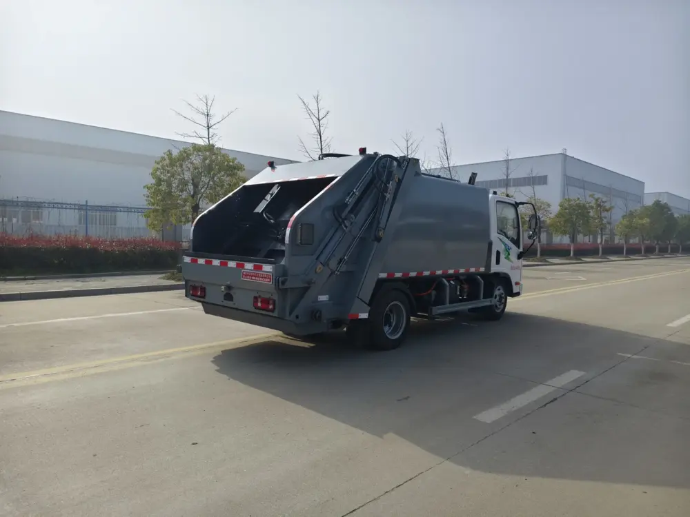07-jiefang-hu-vr-7cbm-electric-compactor-truck-rear-right-45 解放虎VR纯电7方压缩式垃圾车右后45度