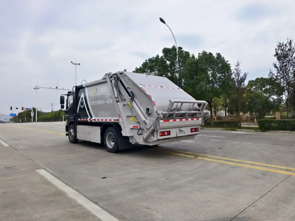 shacman-dechuang-10-12cbm-electric-garbage-compactor-truck-rear-left 陕汽德创10-12方纯电动压缩式垃圾车
