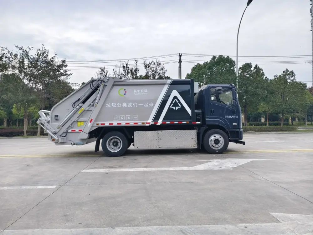 shacman-dechuang-10-12cbm-electric-garbage-compactor-truck-right-side 陕汽德创10-12方纯电动压缩式垃圾车