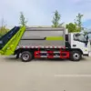 yuejin-qilin-x300-7-9cbm-electric-compactor-truck-right-side 跃进麒麟X300纯电动8-10方压缩式垃圾车