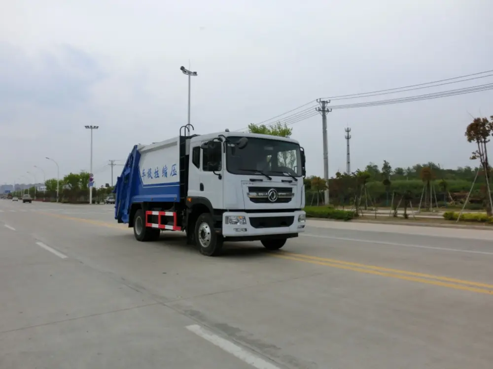 东风d9-12方-压缩式垃圾车-蓝色涂装-前侧45度-02 东风D9 12方压缩式垃圾车