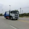 东风d9-12方-压缩式垃圾车-蓝色涂装-前侧45度-02 东风D9 12方压缩式垃圾车