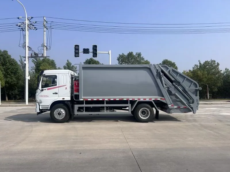 东风华神f5-单桥16方-压缩式垃圾车-车身侧面-01 东风华神F5单桥16方压缩式垃圾车