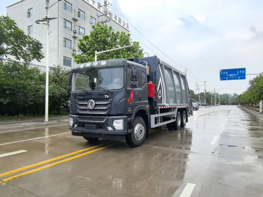 东风华神t5-压缩式垃圾车-前侧45度-01 东风华神t5-压缩式垃圾车-前侧45度-01