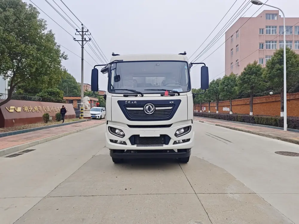 东风天锦后双桥22方压缩式垃圾车