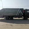 东风天龙后双桥23方压缩式垃圾车