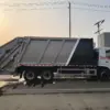 东风新汽d3l-后双桥26-28方-压缩式垃圾车-车身侧面-01 东风新汽D3L后双桥26-28方压缩式垃圾车