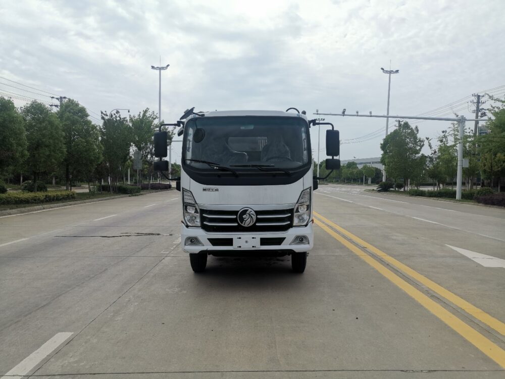 微信图片_20260928115332 重汽王牌V10 7方压缩式垃圾车