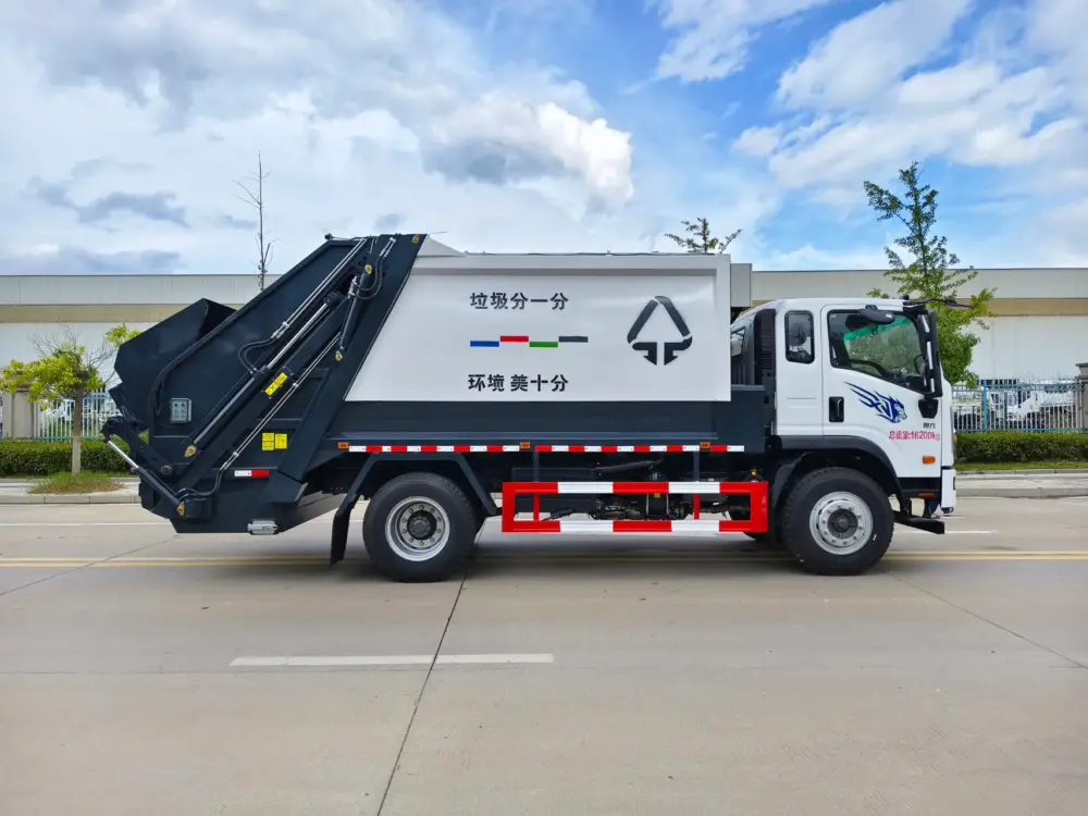 重汽王牌-3900轴距14方-压缩式垃圾车-车身侧面-01 重汽王牌14方压缩式垃圾车