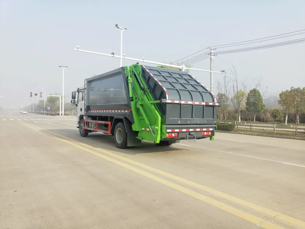 陕汽18方压缩式垃圾车