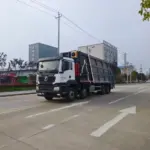 陕汽德龙-前四后八40方-压缩式垃圾车-前侧45度-01