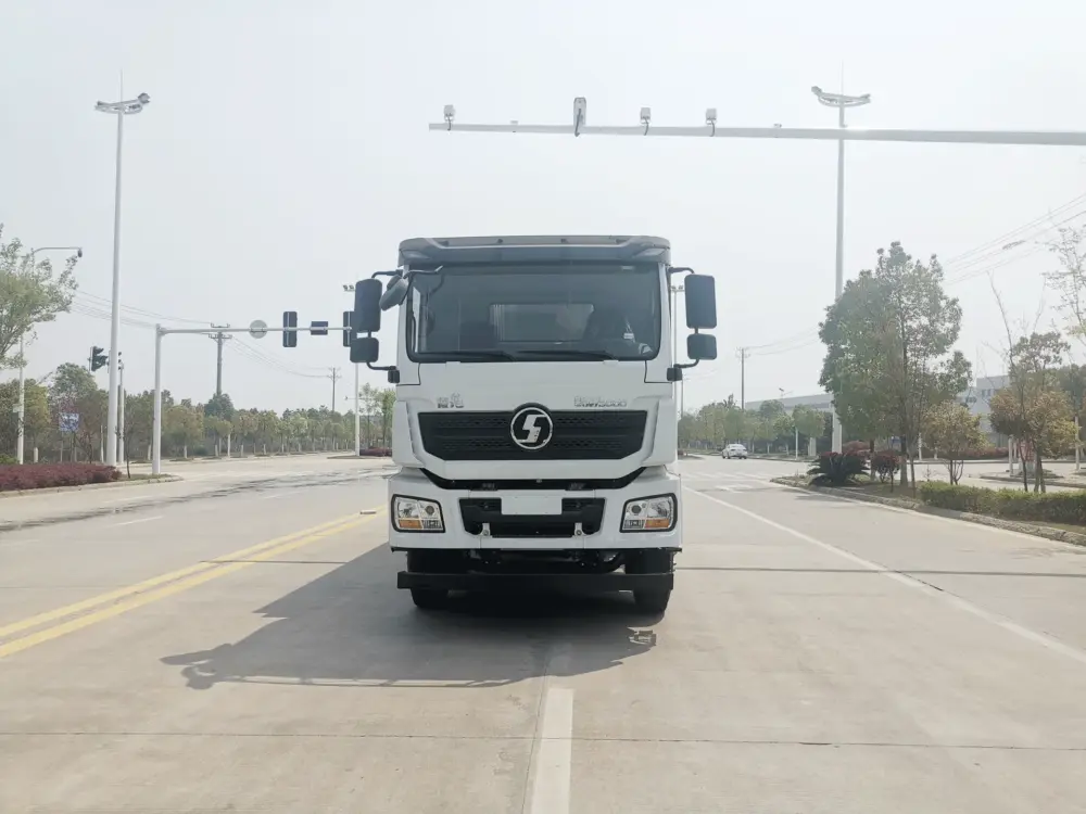 陕汽德龙m3000-后双桥25方-压缩式垃圾车-正前外观 陕汽德龙M3000后双桥25方压缩式垃圾车